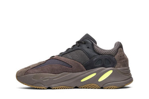 Yeezy Boost 700 Mauve