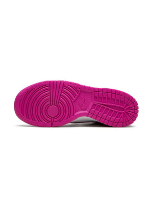Dunk Low "Active Fuchsia" sneakers