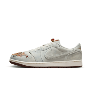 Jordan 1 Retro Low OG Football Grey Sail Light Chocolate