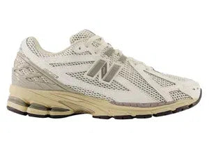 New Balance 1906 Sea Salt Red