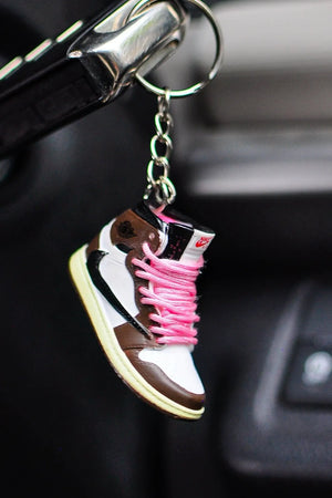 3D Sneaker Keychain Travis Mocha High