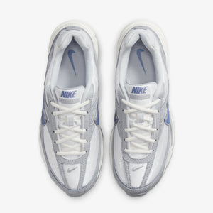 NIKE INITIATOR { SUMMIT WHITE/ASHEN SLATE-LT SMOKE GREY