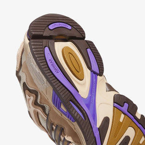 Adidas Originals BAD BUNNY RESPONSE CL { ECRU TINT/BRONZE STRATA /EARTH STRATA
