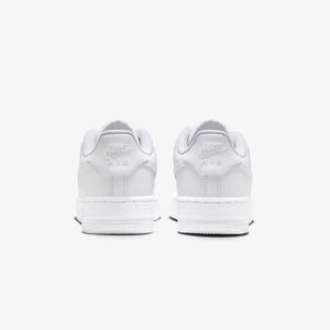 Nike AIR FORCE 1 LE (GS) "WHITE/WHITE/WHITE"