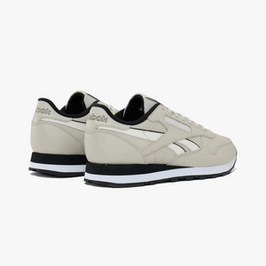 Reebok CLASSIC LEATHER { BEIGE