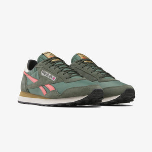 Reebok AZTEC II { GREEN/ORANGE