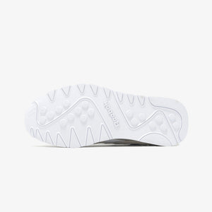 Reebok CLASSIC NYLON { SPORT BEIGE/WHITE
