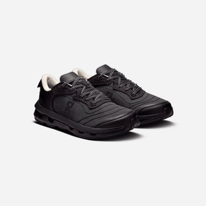 On Running Cloudzone Moon Zendaya Black Dew WMNS