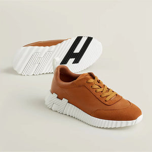 Bouncing sneaker