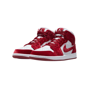 Nike Air Jordan 1 Mid 'Red Velvet'