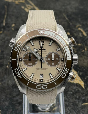 Omega Seamaster Planet Ocean Chronograph New 2026 - Seamaster Planet Ocean 600 M - Chronograph - 45,5 mm - Beige Dial
