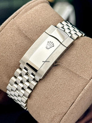 Rolex | Datejust | 126334 | Steel | 41 x 4 mm | Steel | White | Automatic
