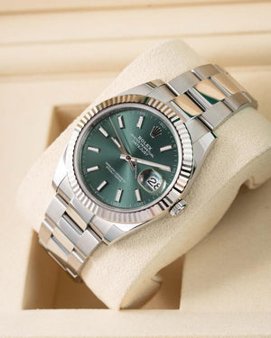 Rolex | Datejust | 126334 | Steel | 41 mm | Green | Automatic