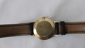 Rolex | Cellini | 4112 | Yellow gold | 31 x 37 mm | Leather | Gold | Manual winding