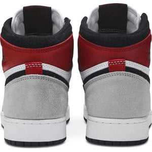 Air Jordan 1 Retro High OG 'Smoke Grey'