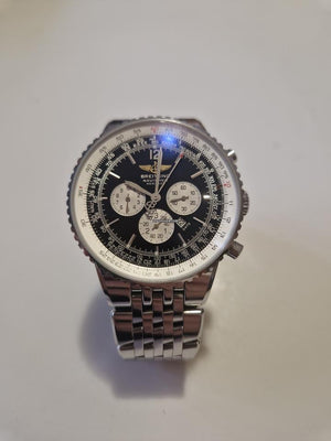 Breitling Navitimer