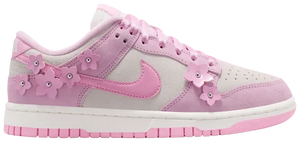 Nike Wmns Dunk Low 'Femme Pink Flower'