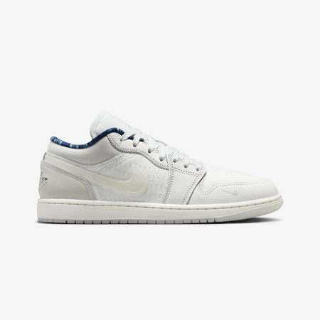 NIKE AIR JORDAN 1 LOW SE { SUMMIT WHITE/SAIL-MULTI-COLOR-OFF WHITE