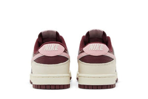 Nike Dunk Low ValentineS Day