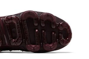 Nike Air VaporMax Plus Night Maroon