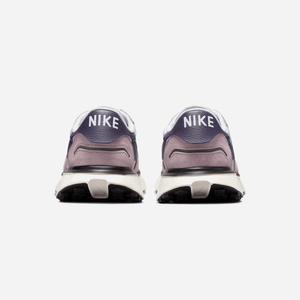 Nike Phoenix Waffle Football Grey Light Violet Ore Taupe Grey Dark Raisin WMNS