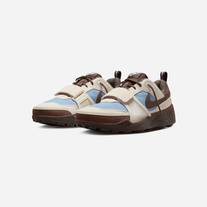 Travis Scott x Zoom Field Jaxx 'Leche Blue'