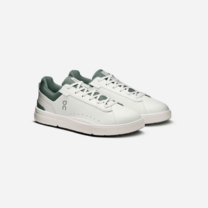 ON Running THE ROGER Advantage White Olive