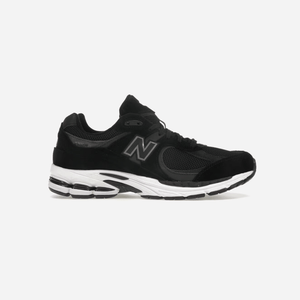 New Balance 2002R Black Gunmetal
