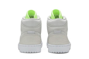 AIR JORDAN 1 'GHOST GREEN GREY' MID