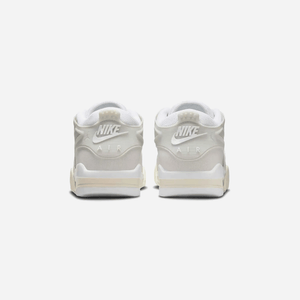 Nike Air Jordan 4 RM Light Bone
