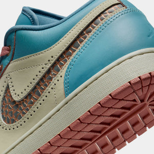 Air Jordan 1 Low SE Somos Eternos Mens Lifestyle Shoes (Denim Turquoise/Smokey Blue/Red Stardust)