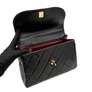 JAH229 - CHANEL Vintage Black Lambskin Quilted Flap Handbag