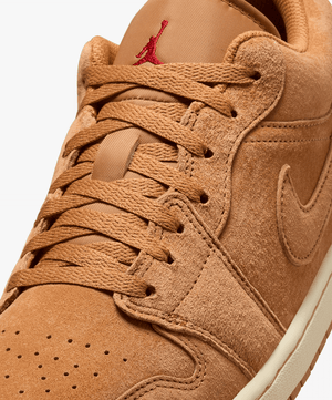Air Jordan JORDAN | AIR JORDAN 1 LOW SE { FLAX/FLAX - VARSITY RED - MUSLIN