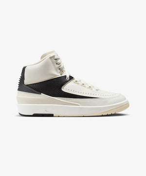 Air Jordan Jordan | AIR JORDAN 2 RETRO { SAIL/COCONUT MILK - BLACK