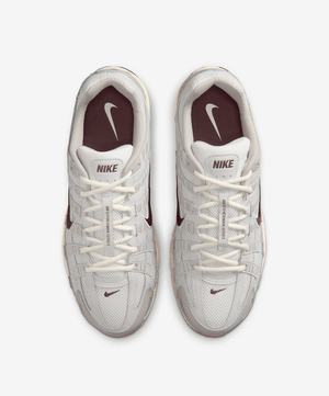 NIKE | P - 6000 { COLLEGE GREY/BURGUNDY CRUSH - VAST GREY