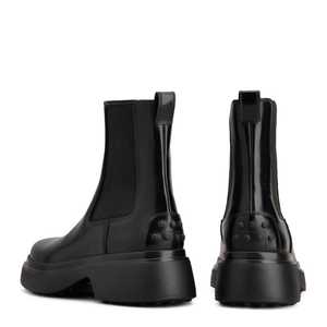 Chelsea Ankle Boots in Leather