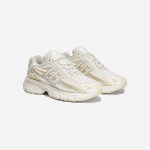 Pharrell x Virginia x Adidas Adistar Jellyfish 'Triple White'