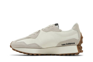 New Balance Wmns 327 'Moonbeam Black'