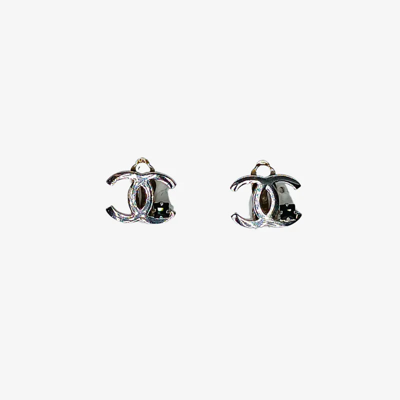 RC334 - CHANEL CC Logo With Black Crystal Earrings