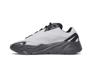 Yeezy Boost 700 Mnvn Metallic