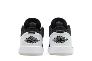 Air Jordan 1 Low SE Black And White Diamond
