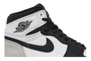Air Jordan 1 Retro High OG Bleached Coral