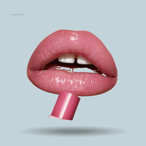 CHARLOTTE TILBURY Hyaluronic Happikiss
