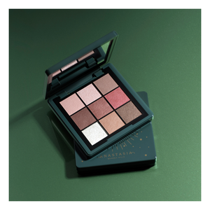 Cozy Mini Eyeshadow Palette (Holiday Limited Edition)