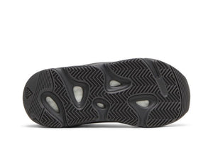 Yeezy Boost 700 Mnvn Geode
