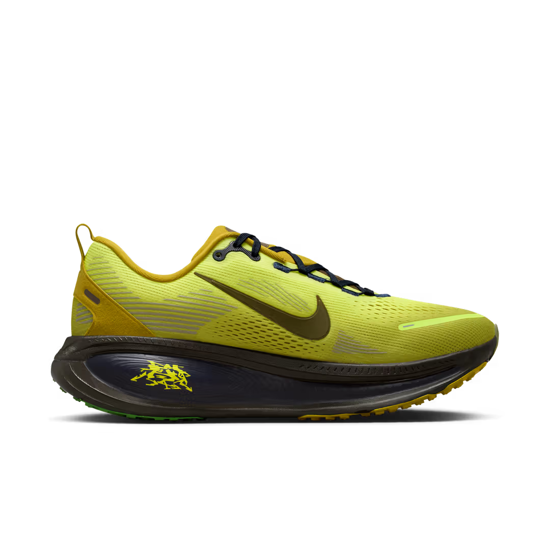 Nike Vomero 18 SE road running shoe Sonic Yellow/Peat Moss