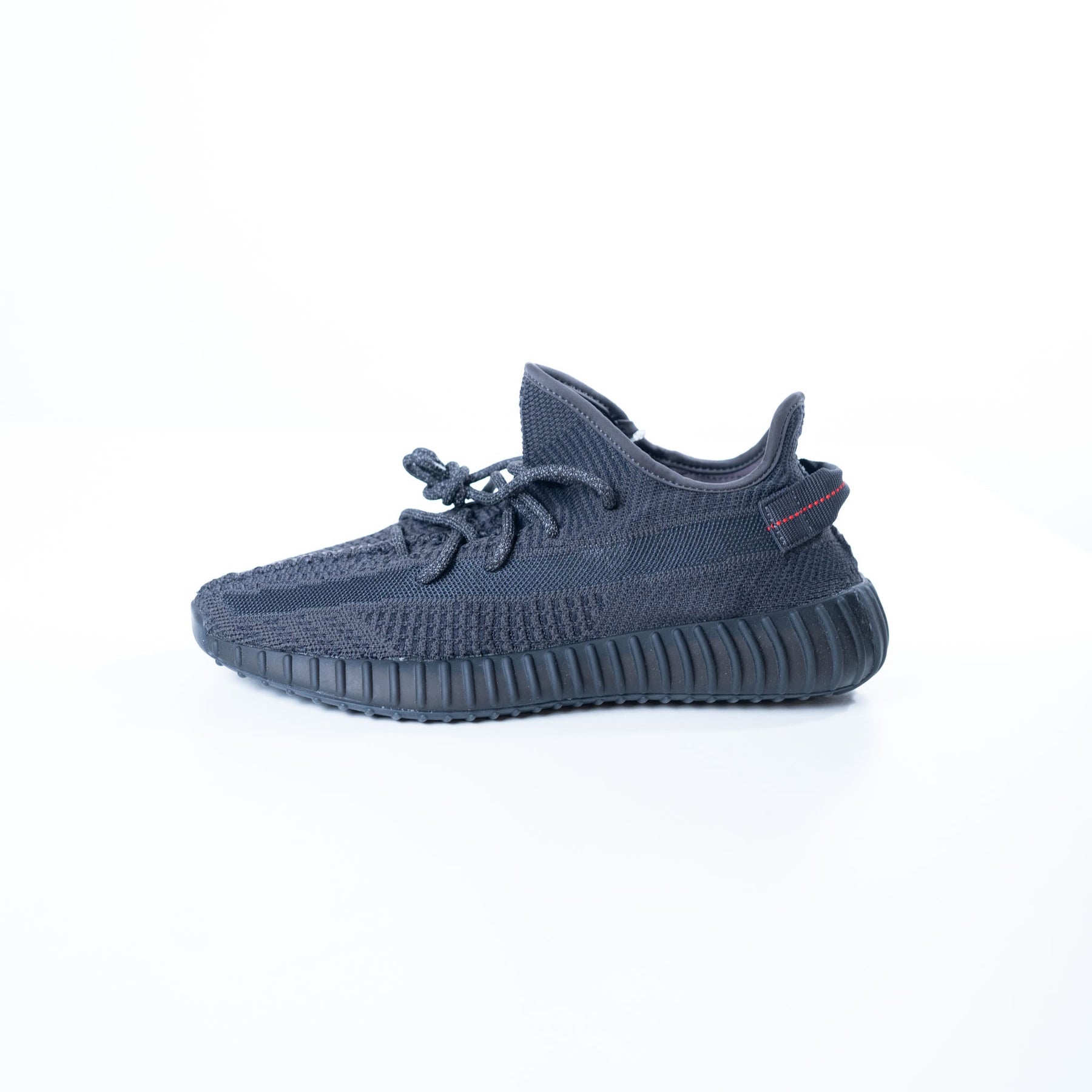Adidas Yeezy Boost 350 V2 Black (non-reflective) (UK 9.5)