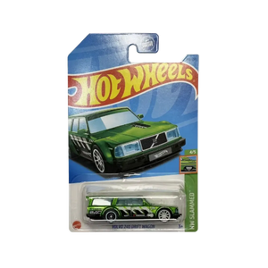 Hot Wheels Super Treasure Hunt 2023 Volvo 240 Drift Wagon