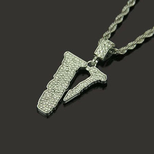 VLONE ICED OUT PENDANT
