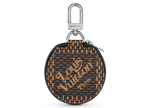 Louis Vuitton x Nigo Earphone Case Damier Ebene Giant Brown